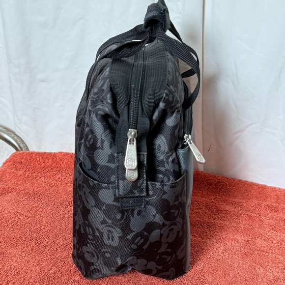 Genuine Disney Picnic Time Water Resistant Mickey Mouse Lunch Cooler Bag VGUC - Picture 5 of 7